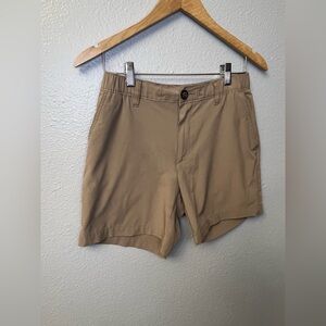 Chubbies Everwear 6” Inseam Khaki Stretch Shorts | Size Small